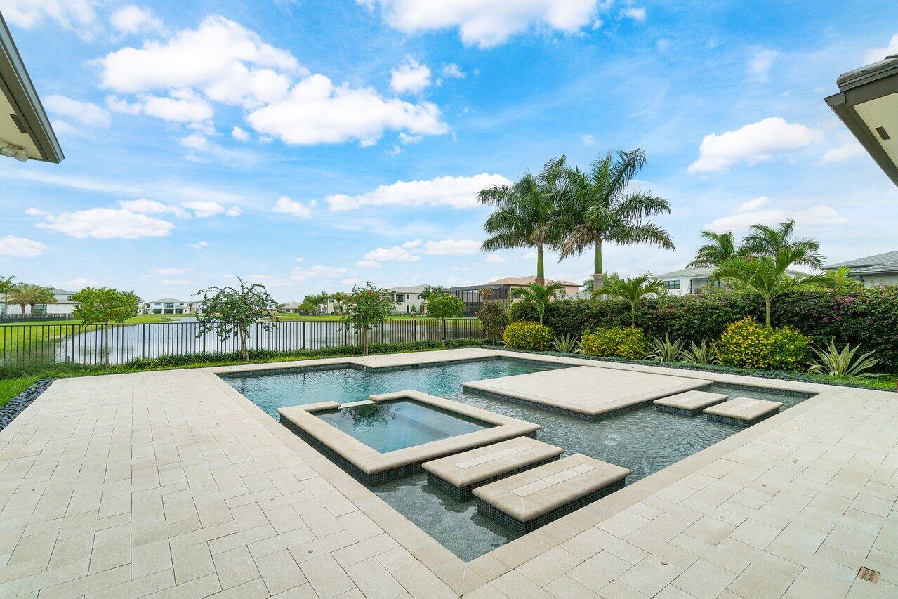 17379 Ristretto Trail Boca Raton, FL 33496 - Photo 14 of 17 Modern Veneto