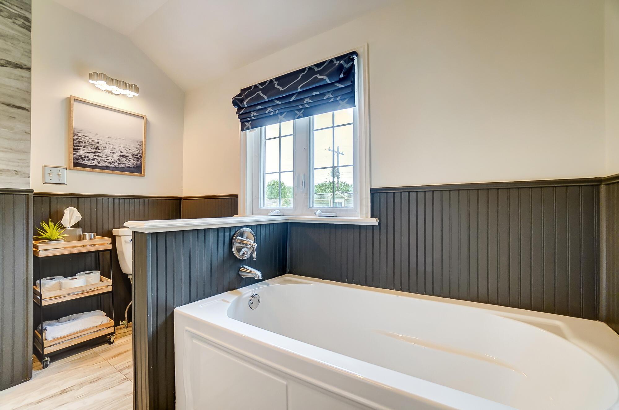 1539 Cardiff Road Columbus, OH 43221 - Photo 31 of 45 The tub offers a nice place to soak after a long day!