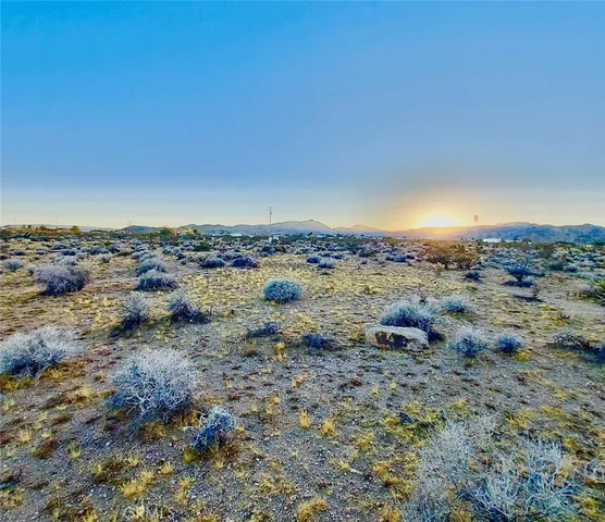 $295,000 | 56133 Jesse Road, Landers, CA 92285