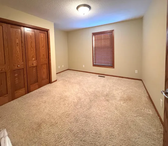 $365,000 | 321 15th Avenue Northwest, Willmar, MN 56201