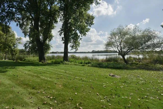 $365,000 | 321 15th Avenue Northwest, Willmar, MN 56201