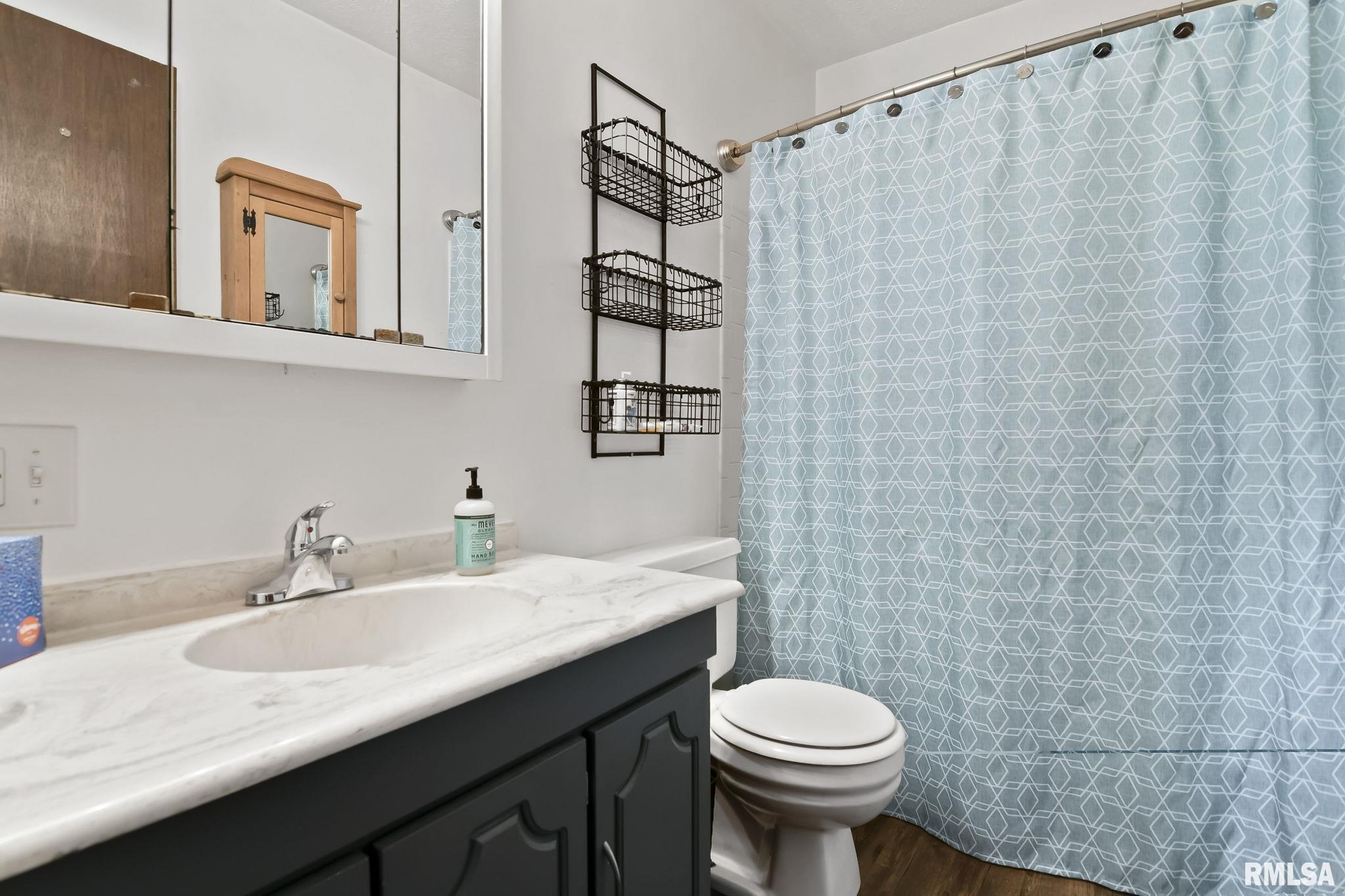 1905 Jeanette Lane Springfield, IL 62702 - Photo 18 of 25 Gallery Image 18