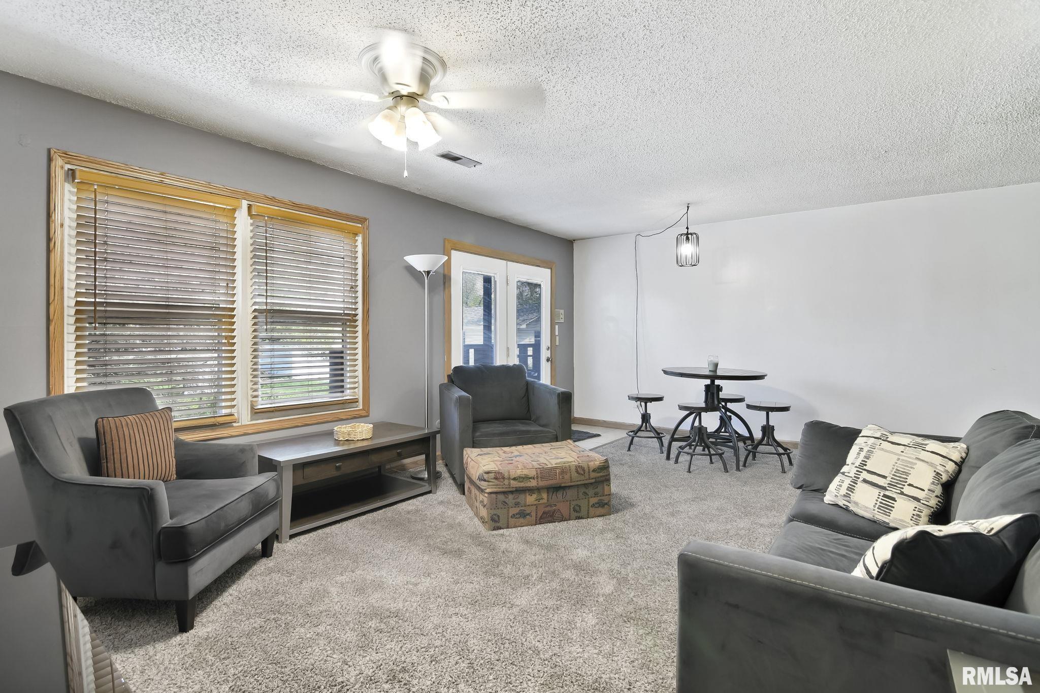 1905 Jeanette Lane Springfield, IL 62702 - Photo 8 of 25 Gallery Image 8