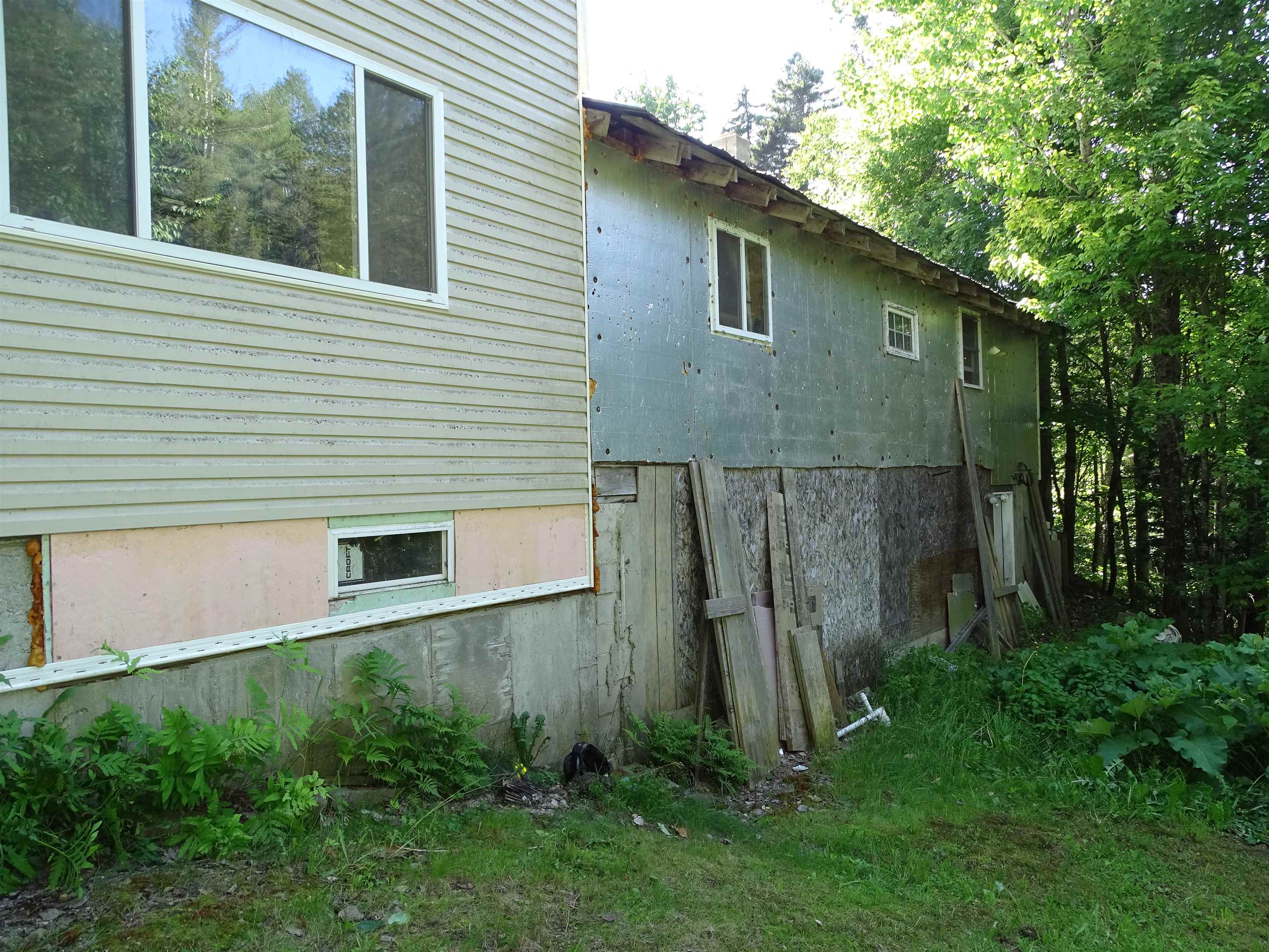 393 Parish School Road Glover, VT 05839 - Photo 6 of 31