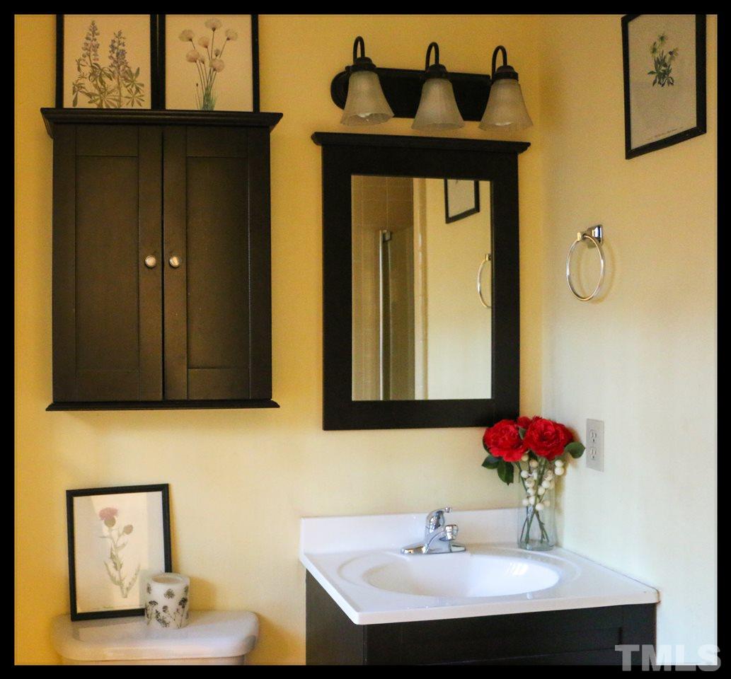 400 Sharon Road Chapel Hill, NC 27517 - Photo 19 of 26
