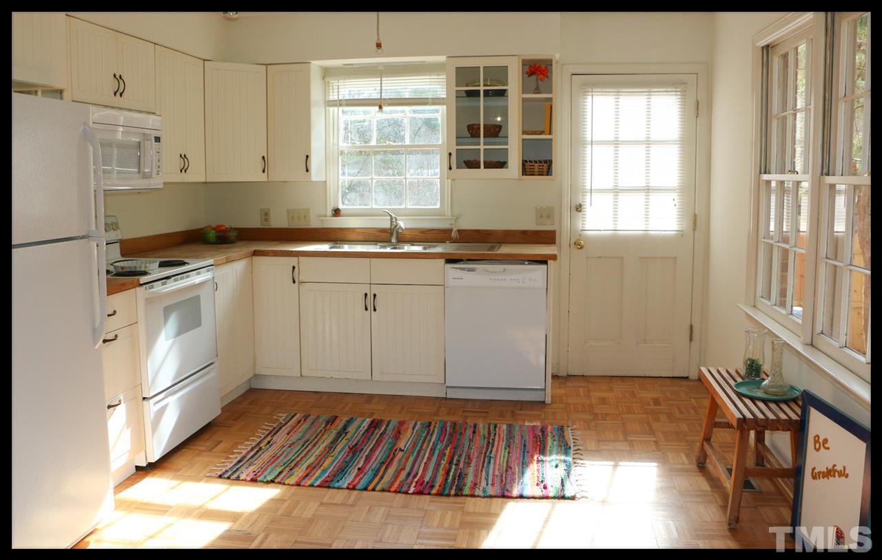 400 Sharon Road Chapel Hill, NC 27517 - Photo 7 of 26