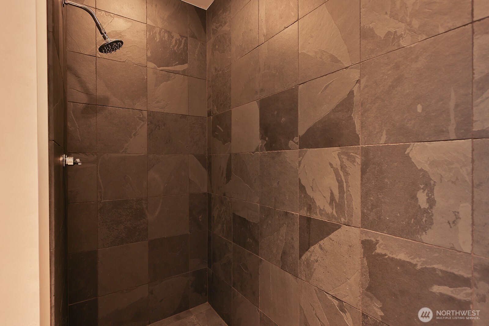 15810 Cedar Brae Road Leavenworth, WA 98826 - Photo 35 of 40 a bathroom with a shower