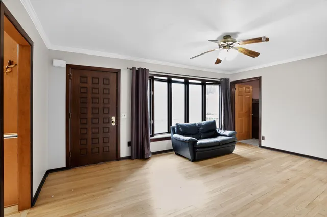 $369,900 | 507 Falcon Circle, Monona, WI 53716