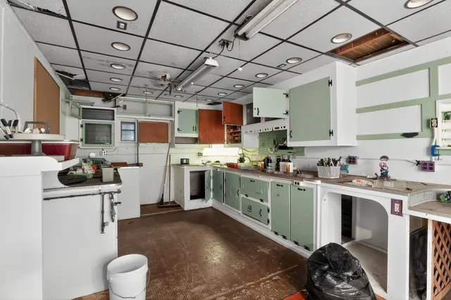 $369,900 | 507 Falcon Circle, Monona, WI 53716