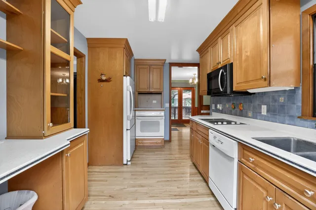 $369,900 | 507 Falcon Circle, Monona, WI 53716