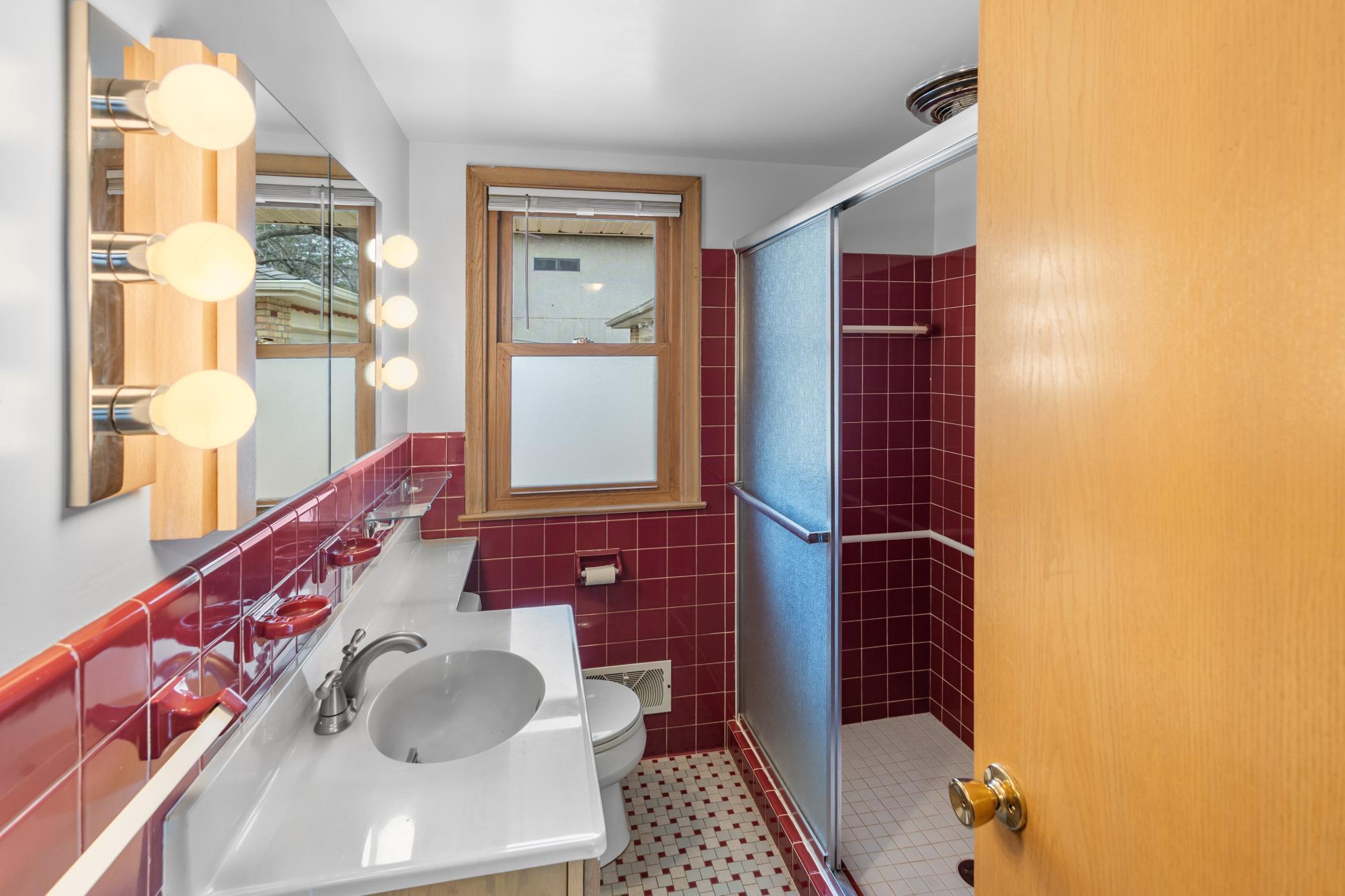 3029 Silver Lake Road Northeast Minneapolis, MN 55418 - Photo 14 of 23