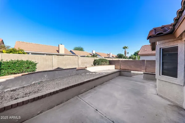 $475,000 | 7742 West McRae Way, Glendale, AZ 85308