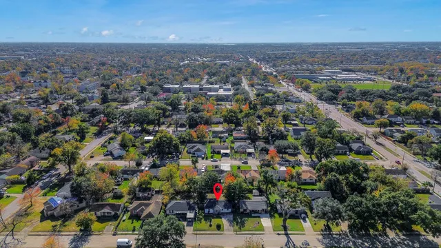 an aerial view of multiple house