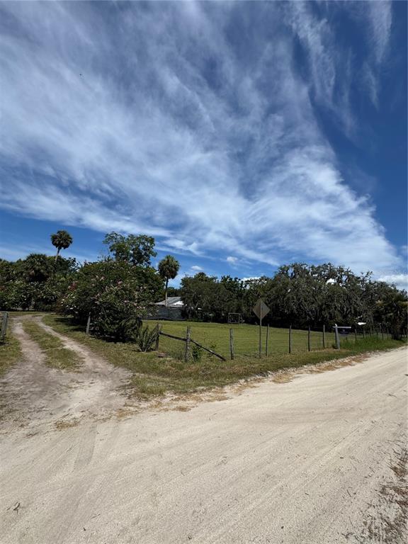 850 Menton Road Pierson, FL 32180 - Photo 16 of 35 Gallery Image 16