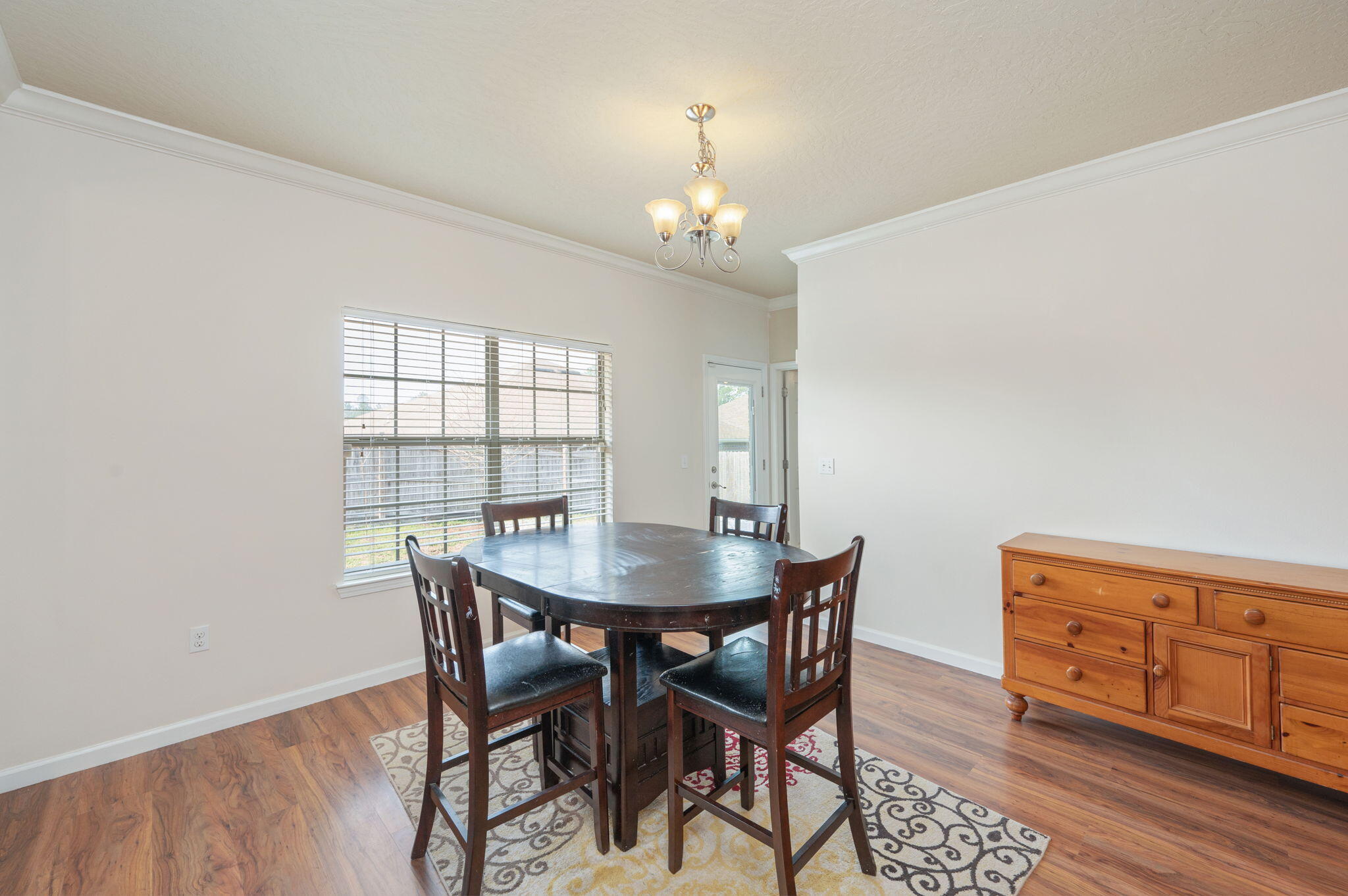 4627 Hermosa Road Crestview, FL 32539 - Photo 19 of 40 EAT IN KITCHEN