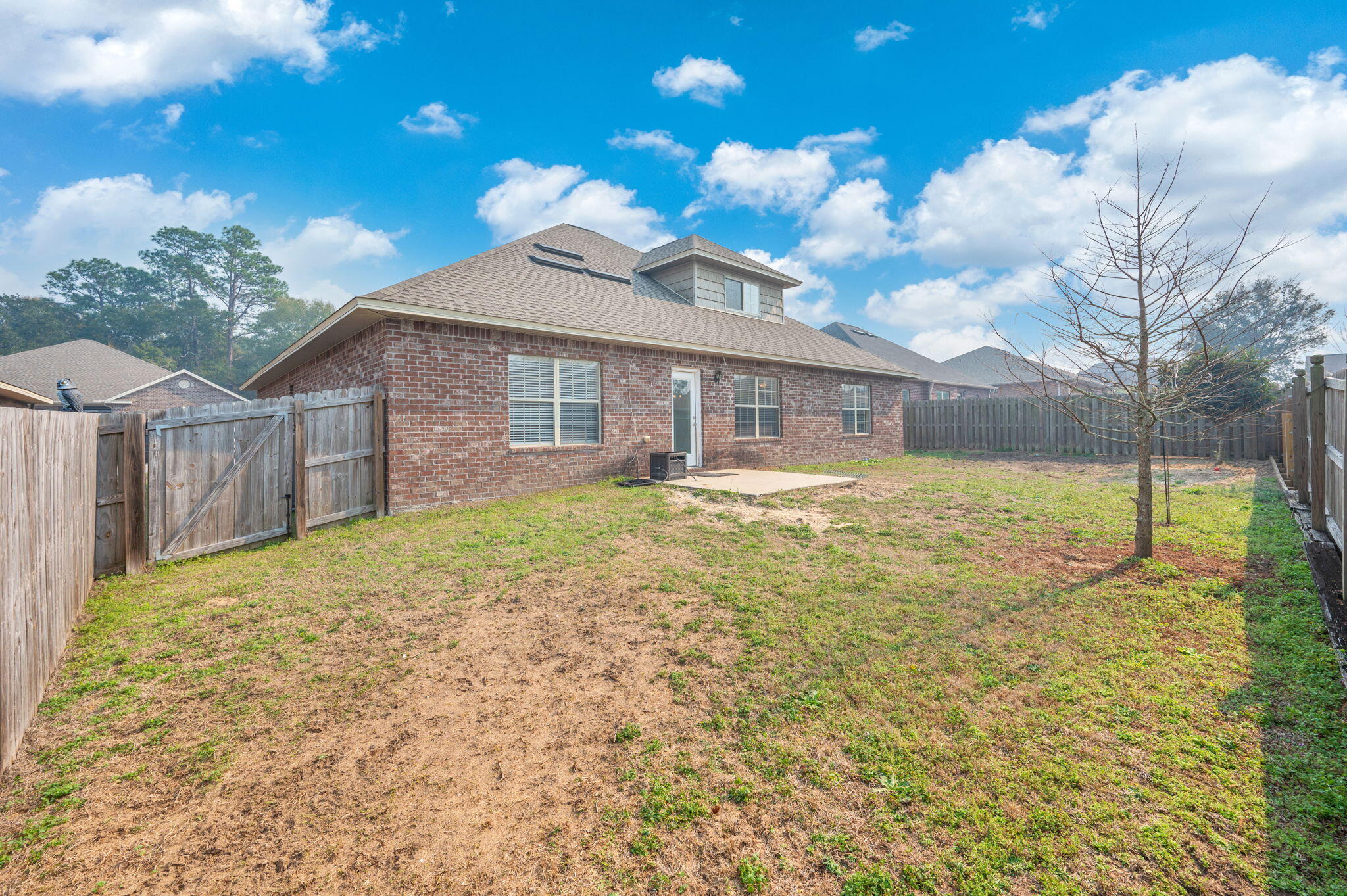 4627 Hermosa Road Crestview, FL 32539 - Photo 34 of 39 BACKYARD