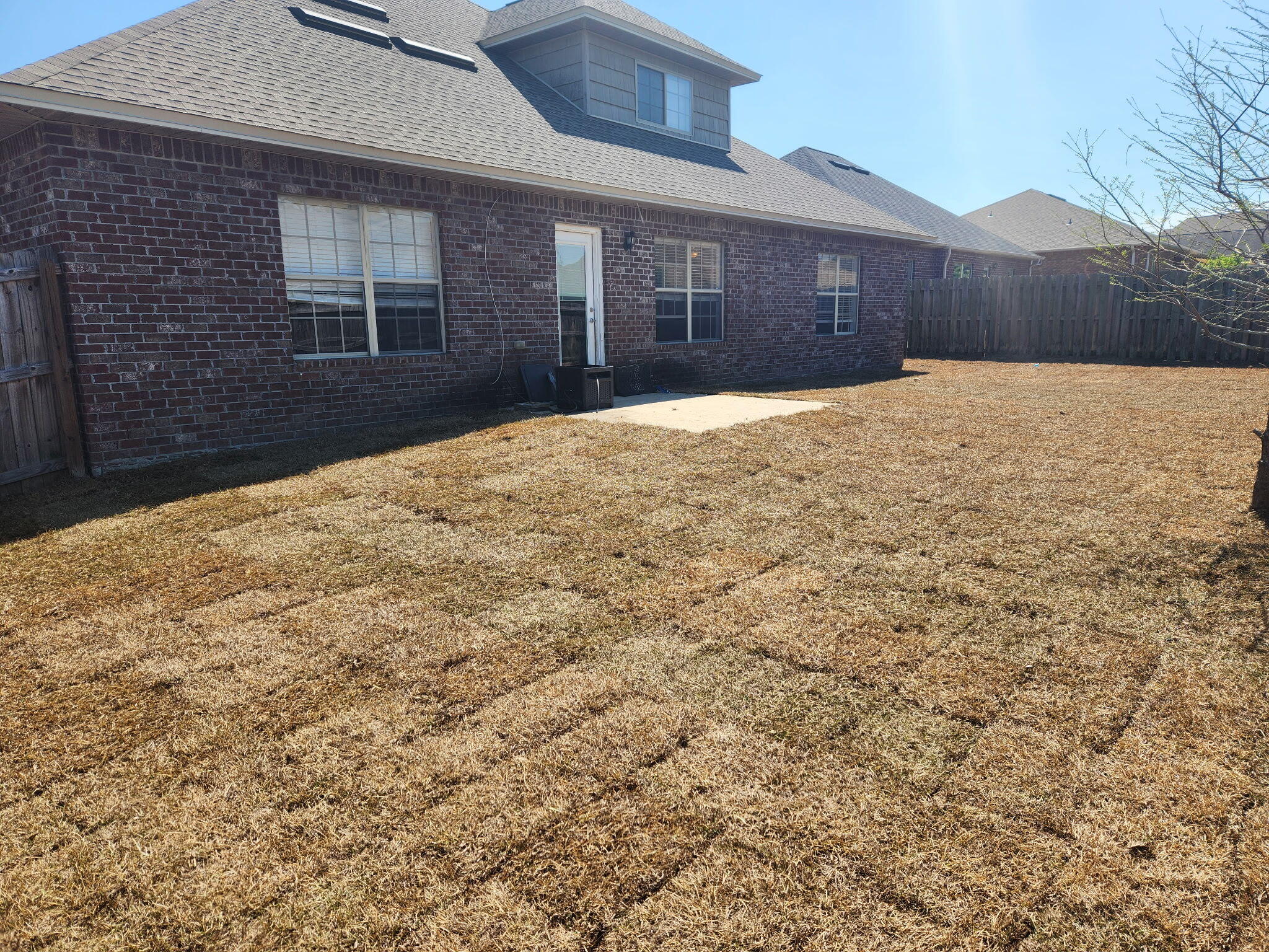 4627 Hermosa Road Crestview, FL 32539 - Photo 36 of 40 LARGE BACK YARD -- NEW SOD