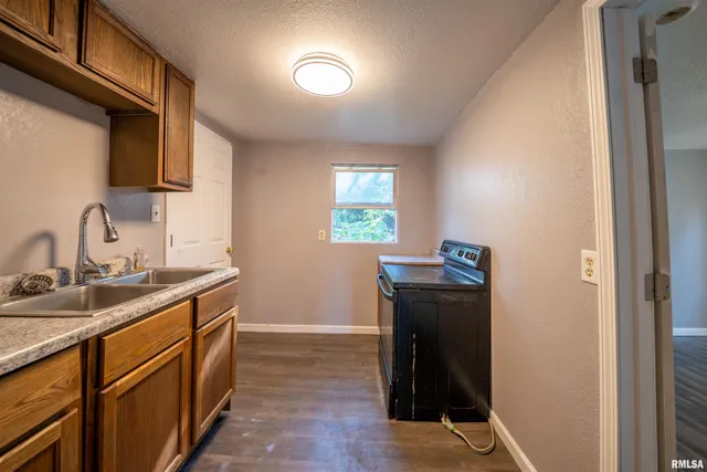 $55,000 | 4012 North Boulevard Avenue, Peoria Heights, IL 61616