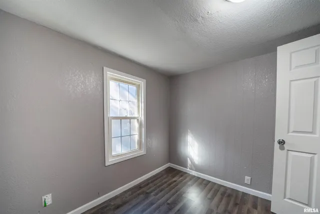 $55,000 | 4012 North Boulevard Avenue, Peoria Heights, IL 61616