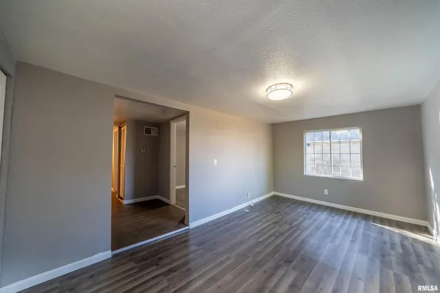 $55,000 | 4012 North Boulevard Avenue, Peoria Heights, IL 61616