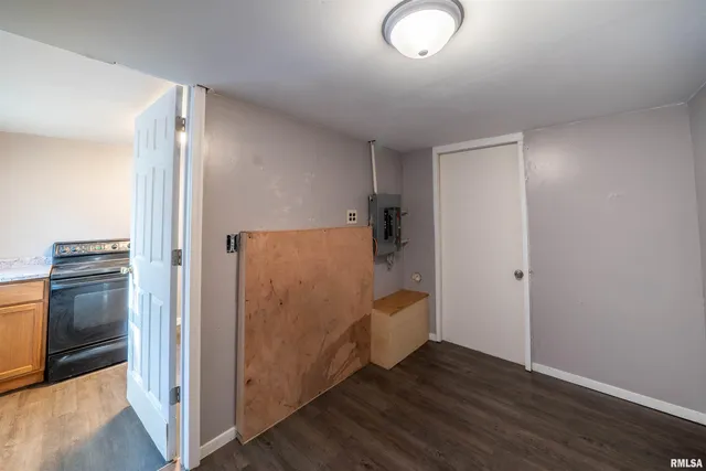 $55,000 | 4012 North Boulevard Avenue, Peoria Heights, IL 61616