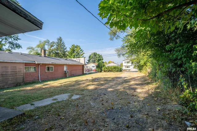 $55,000 | 4012 North Boulevard Avenue, Peoria Heights, IL 61616