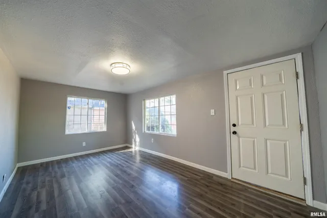 $55,000 | 4012 North Boulevard Avenue, Peoria Heights, IL 61616