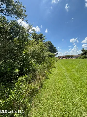 $2,250,000 | 5846 Terry Road, Byram, MS 39272