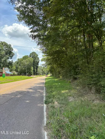 $2,250,000 | 5846 Terry Road, Byram, MS 39272