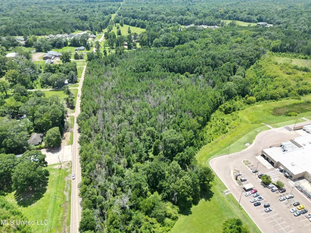 $2,250,000 | 5846 Terry Road, Byram, MS 39272