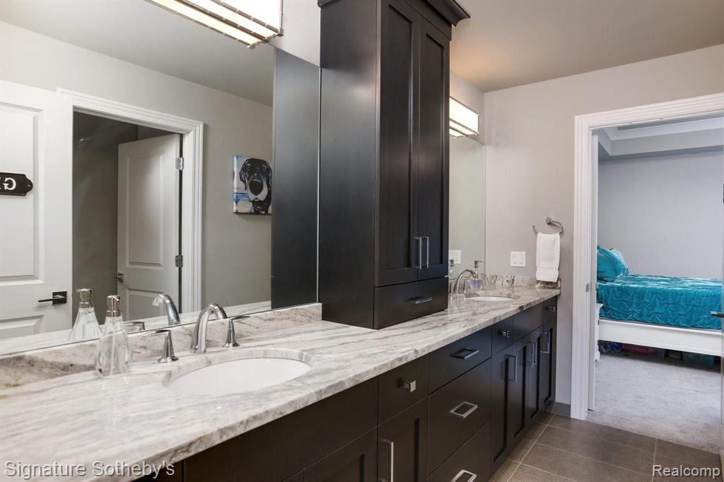 3651 Walnut Brook Drive Rochester Hills, MI 48309 - Photo 39 of 43