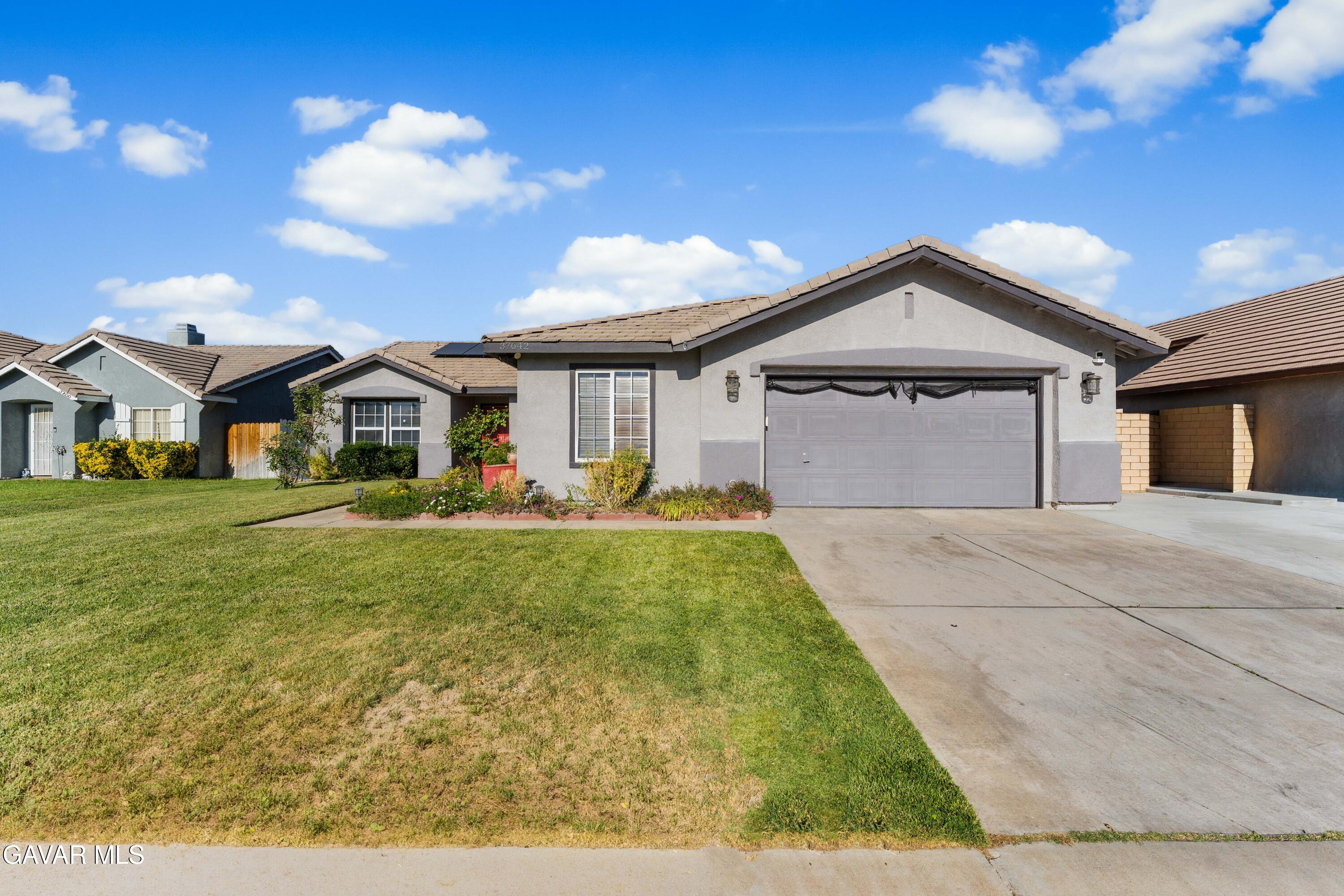 37642 Simi Street Palmdale, CA 93552 - Photo 39 of 41 Simi St-3