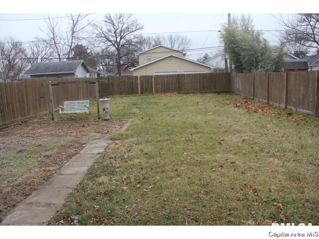 1534 E Keys Springfield, IL 62702 - Photo 21 of 23