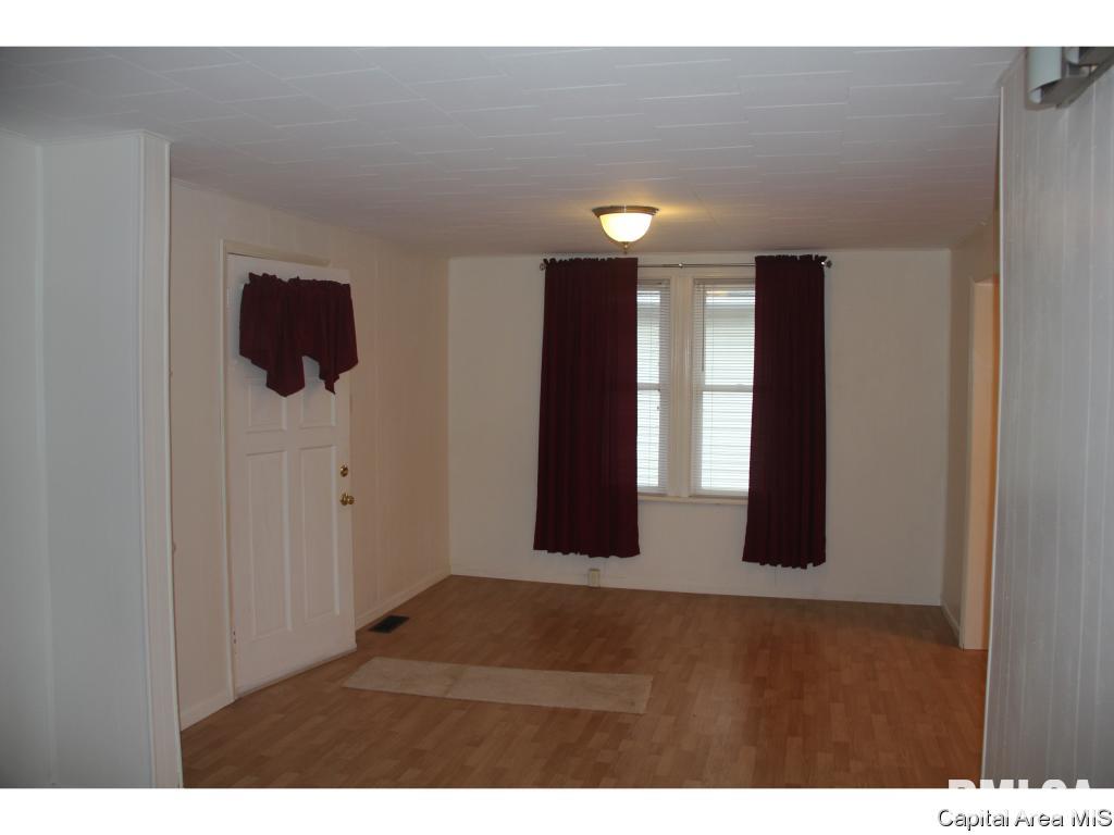 1534 E Keys Springfield, IL 62702 - Photo 4 of 23