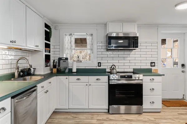 $775,000 | 7137 Highway 4, Bridgewater, VT 05034