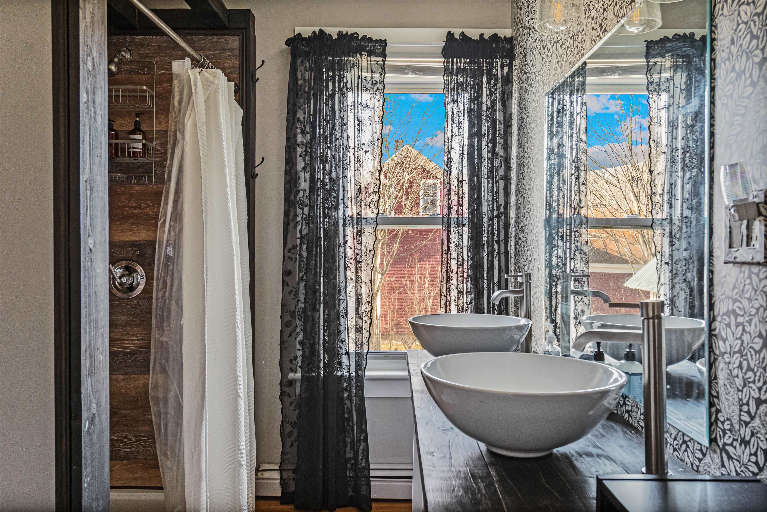 7137 Highway 4 Bridgewater, VT 05034 - Photo 23 of 59