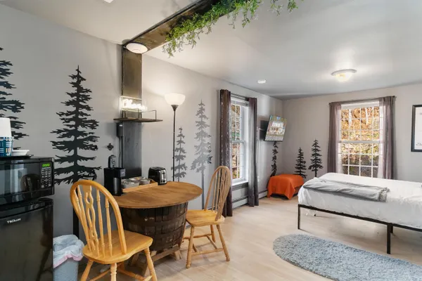 $775,000 | 7137 Highway 4, Bridgewater, VT 05034