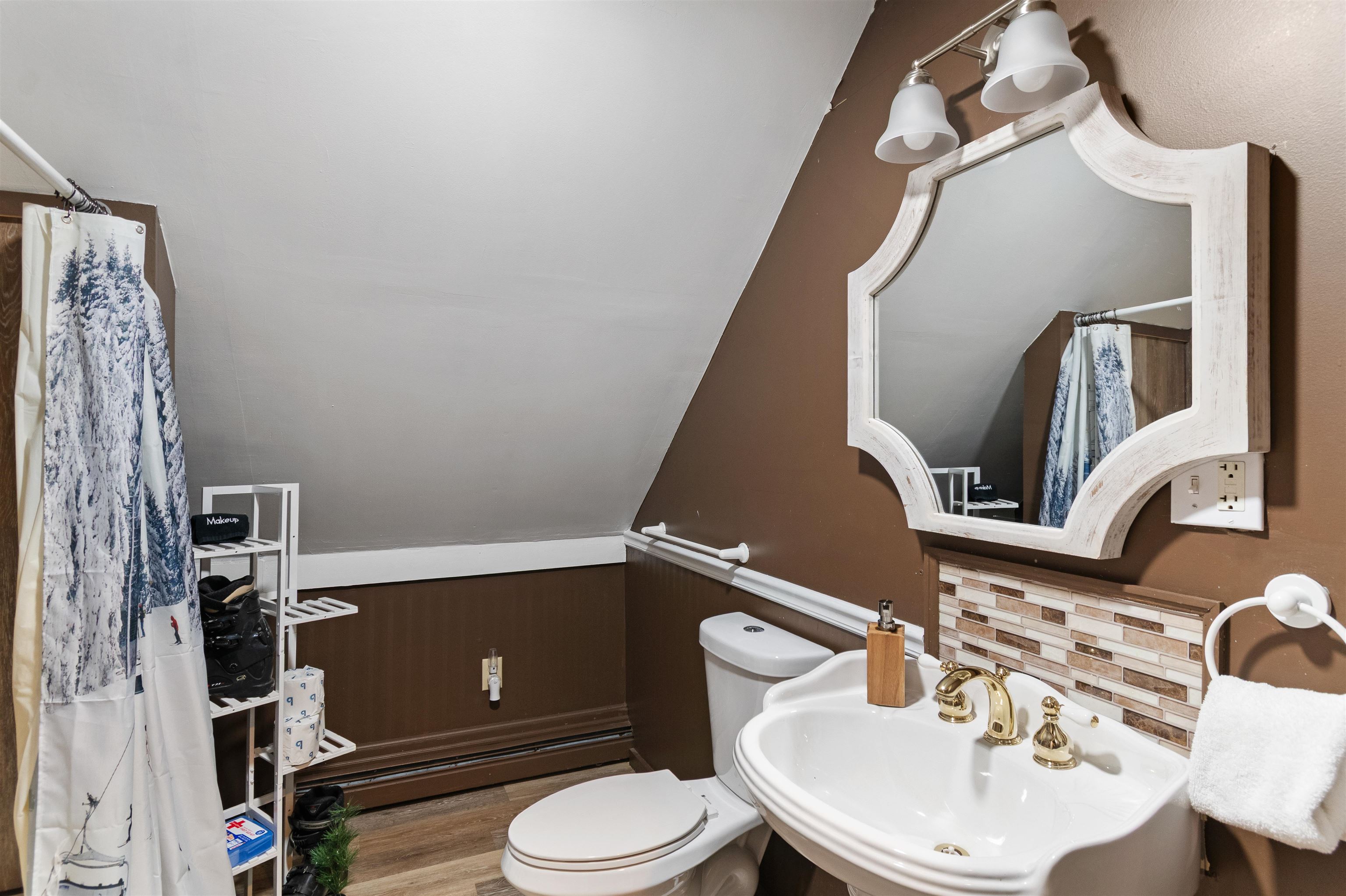 7137 Highway 4 Bridgewater, VT 05034 - Photo 55 of 59