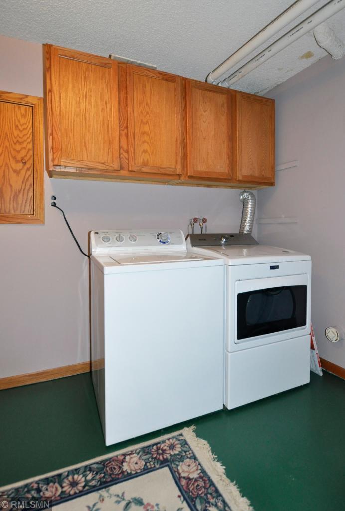 904 25th Street Southeast Rochester, MN 55904 - Photo 18 of 24 Gallery Image 18