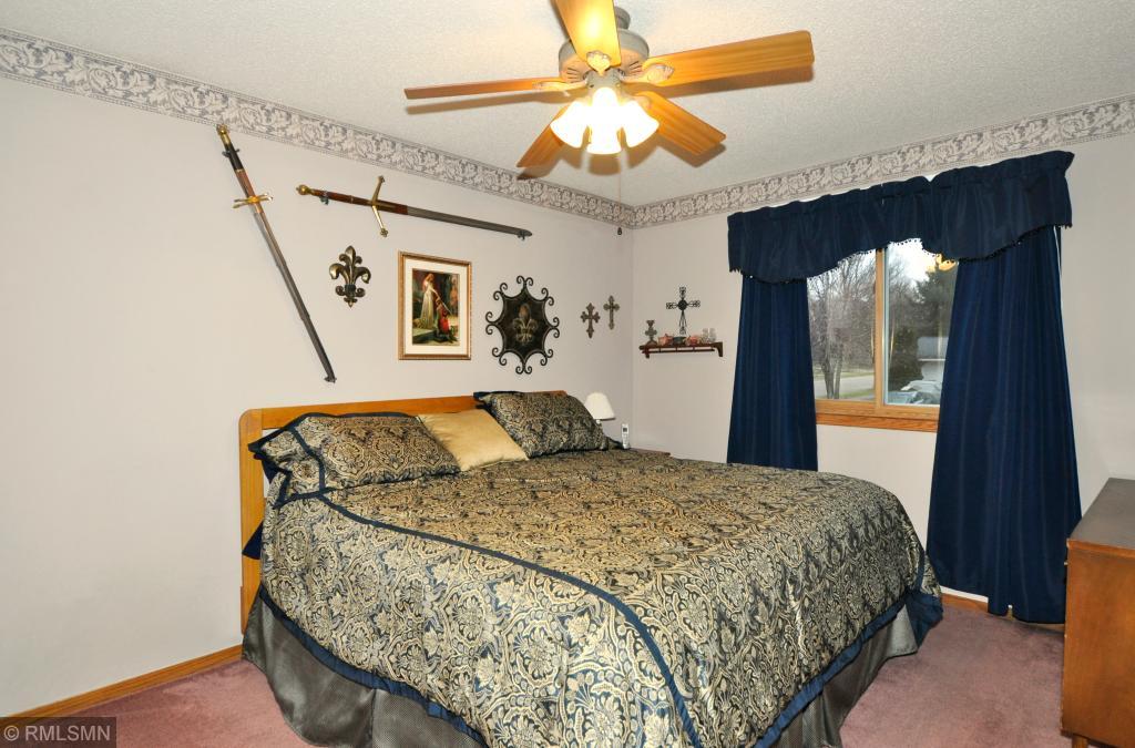 904 25th Street Southeast Rochester, MN 55904 - Photo 8 of 24 Gallery Image 8