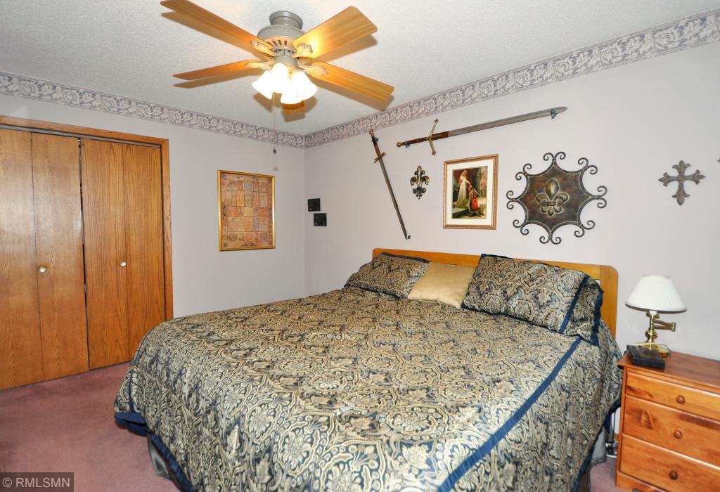 904 25th Street Southeast Rochester, MN 55904 - Photo 9 of 24 Gallery Image 9