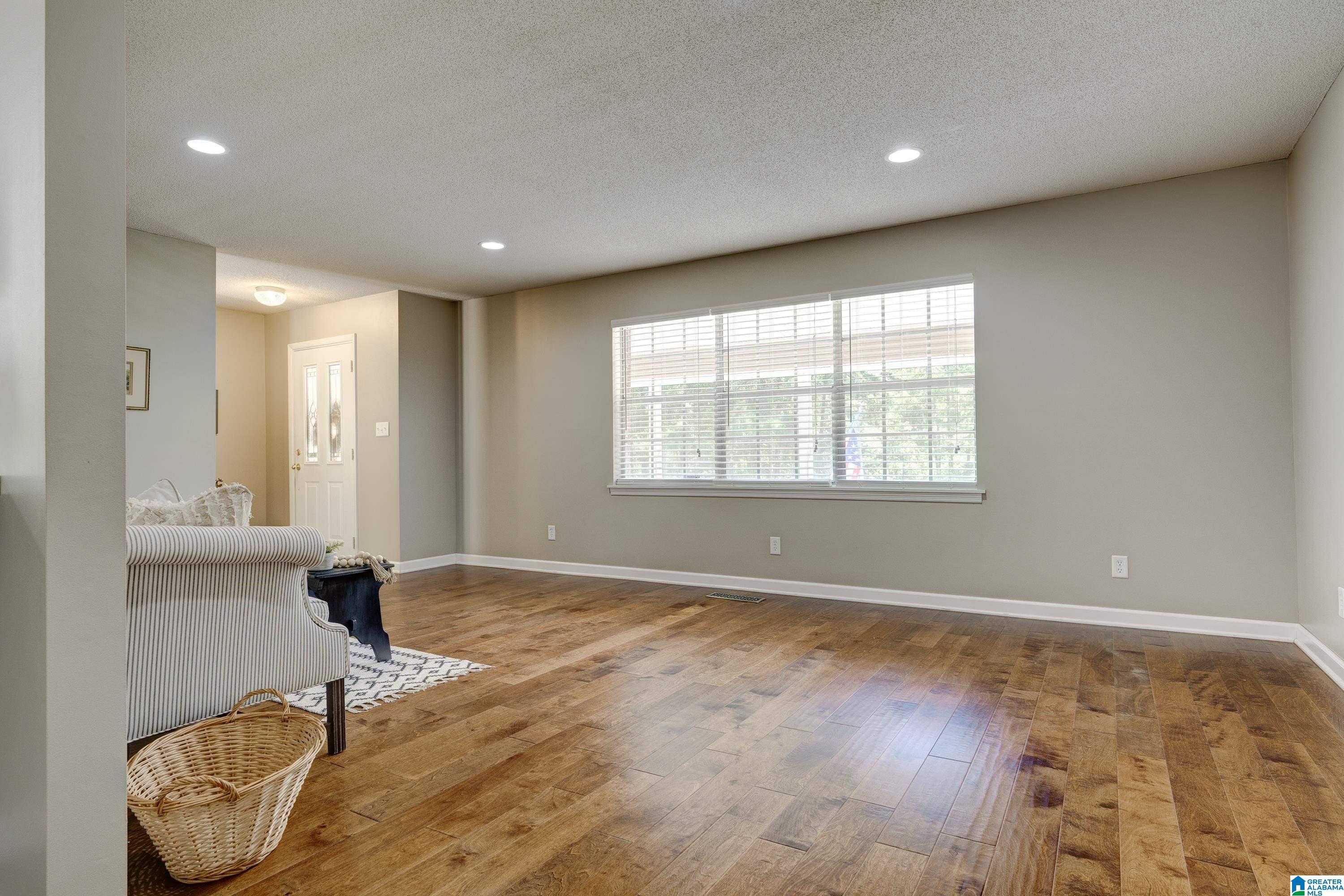 8836 Bluff Ridge Road Bessemer, AL 35022 - Photo 8 of 32 Gallery Image 8