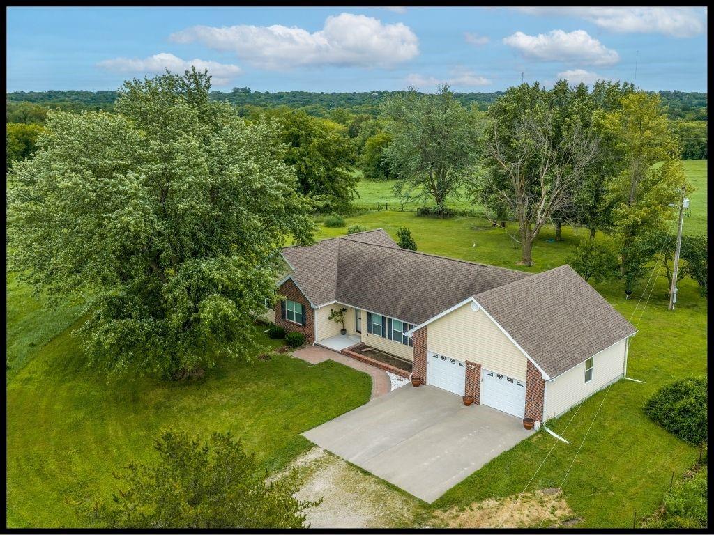560 Northeast 115th Road Knob Noster, MO 65336 - Photo 5 of 56 Gallery Image 5