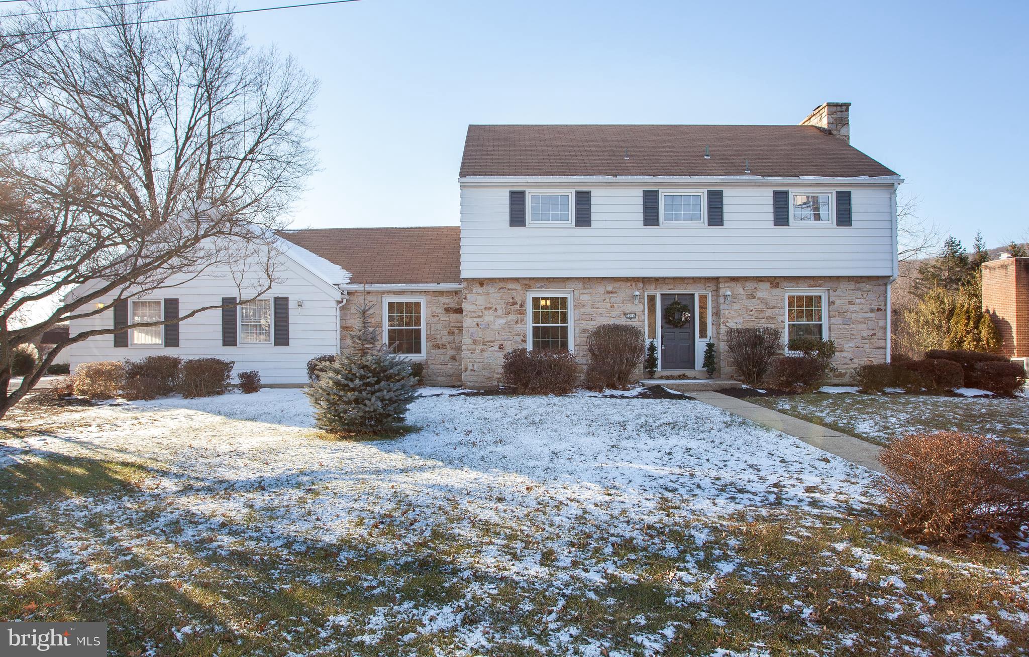 2216 Dover Road Harrisburg, PA 17110 - Photo 1 of 28 Gallery Image 1