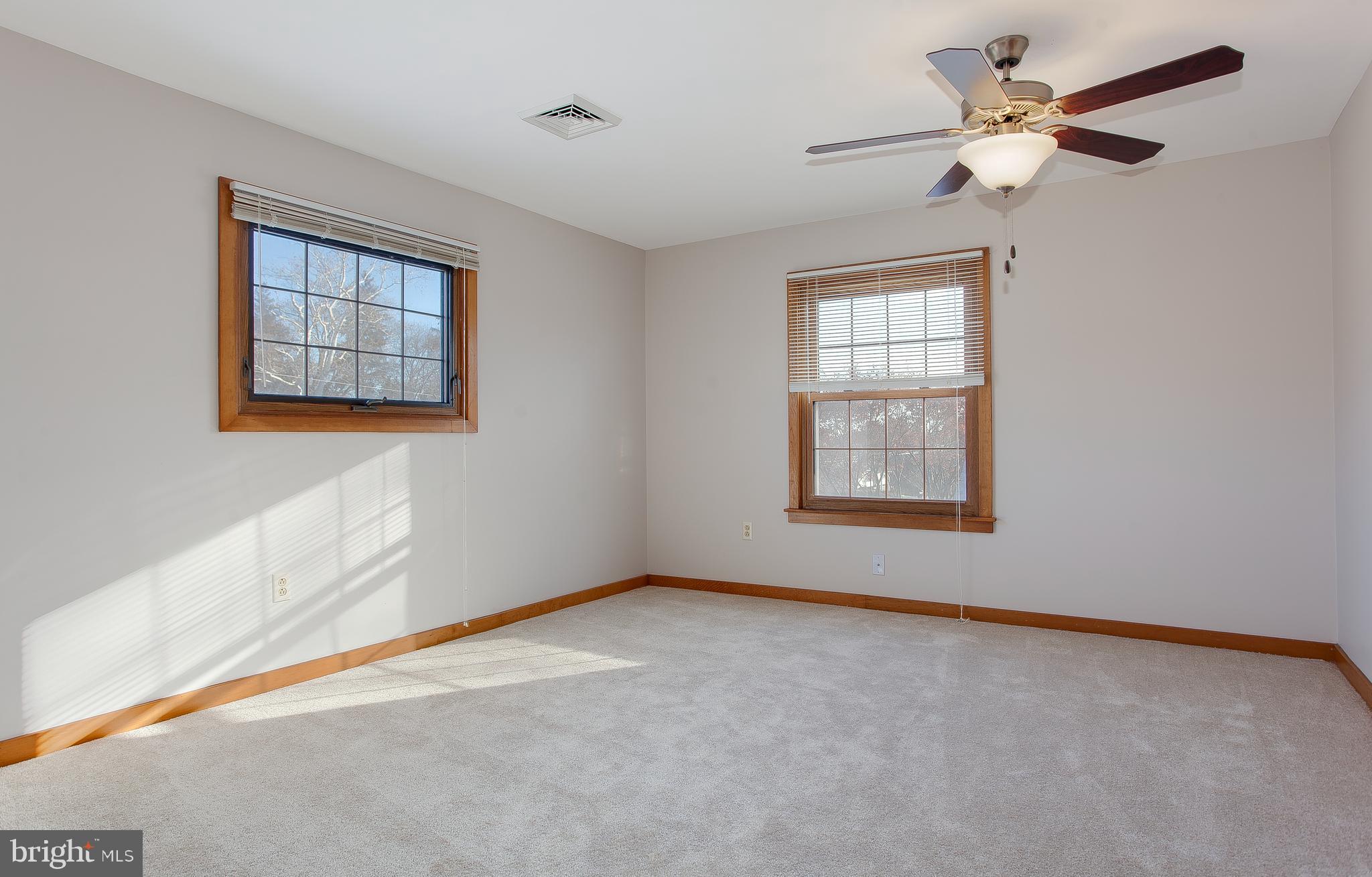 2216 Dover Road Harrisburg, PA 17110 - Photo 18 of 28 Gallery Image 18