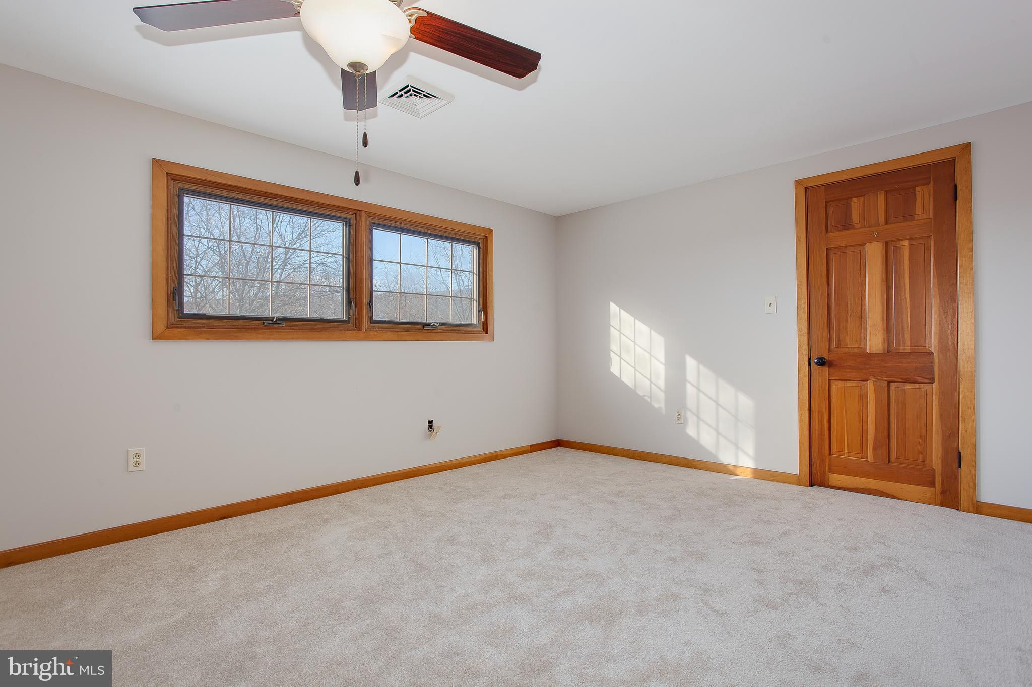 2216 Dover Road Harrisburg, PA 17110 - Photo 21 of 28 Gallery Image 21