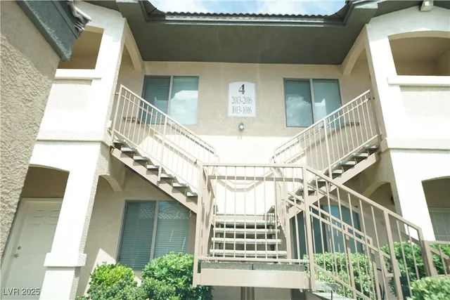 $1,595 | 8985 South Durango Drive, Unit 1016, Las Vegas, NV 89113