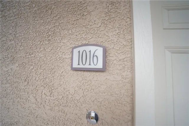$1,595 | 8985 South Durango Drive, Unit 1016, Las Vegas, NV 89113