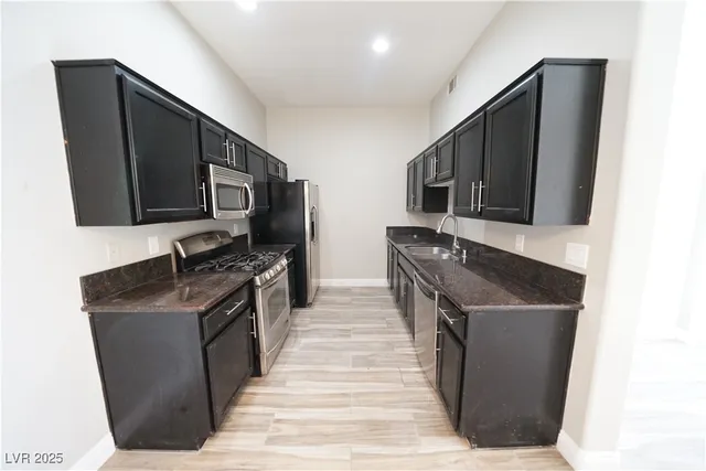 $1,595 | 8985 South Durango Drive, Unit 1016, Las Vegas, NV 89113