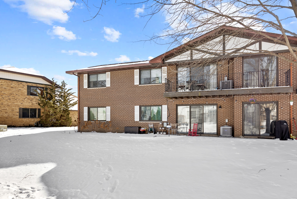 305 Walters Lane, Unit 2B Itasca, IL 60143 - Photo 19 of 21